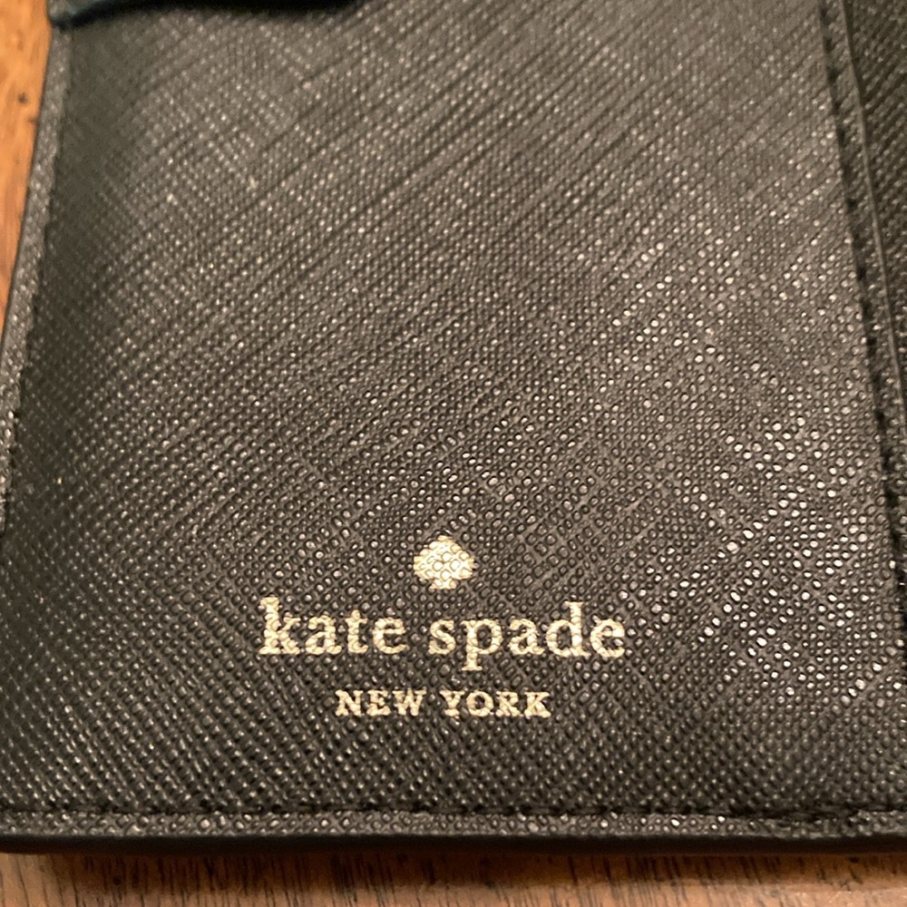Kate Spade Laurel Way Stacy Wallet EUC - Picture 11 of 13